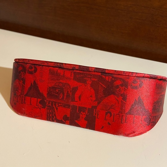 Cute glasses case - Picture 2 of 2